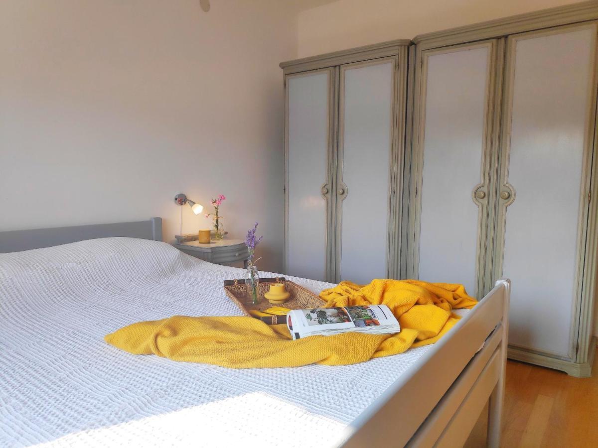 Apartment Soline Pjescana Uvala Eksteriør bilde