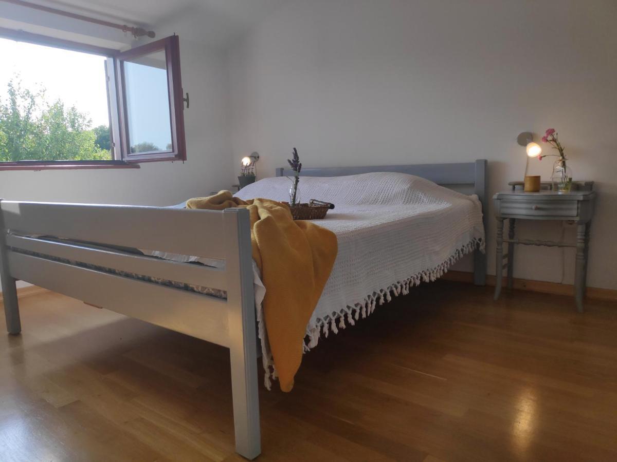 Apartment Soline Pjescana Uvala Eksteriør bilde